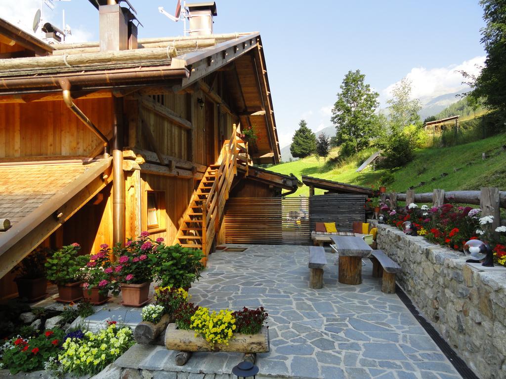 B&B Mas Di Zonadi ราบบิ ภายนอก รูปภาพ
