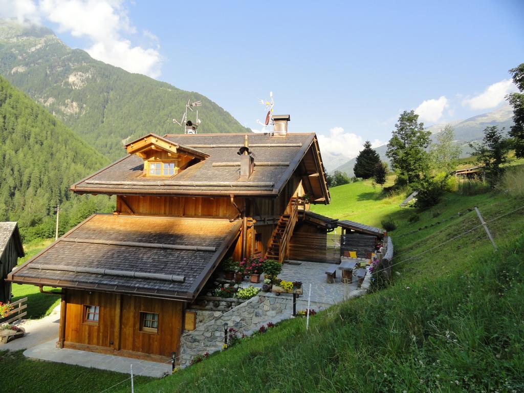 B&B Mas Di Zonadi ราบบิ ภายนอก รูปภาพ